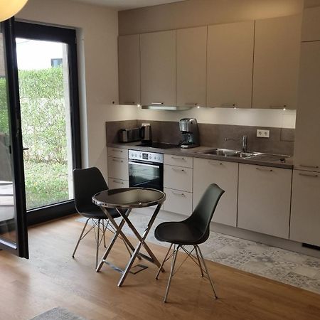 Luxi Luxurioeses Appartement Mit Terrasse Und Garten Mitten In Berlim Exterior foto